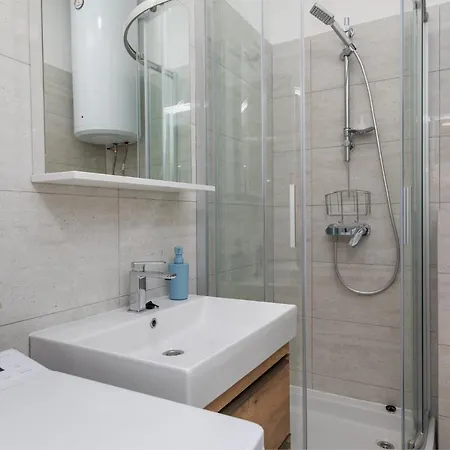 Apartamento And Spiro