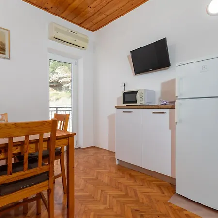 And Spiro Apartamento