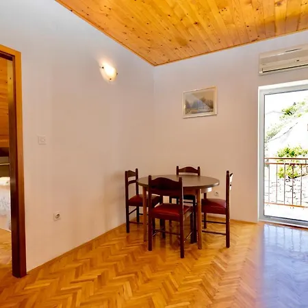 And Spiro Apartamento